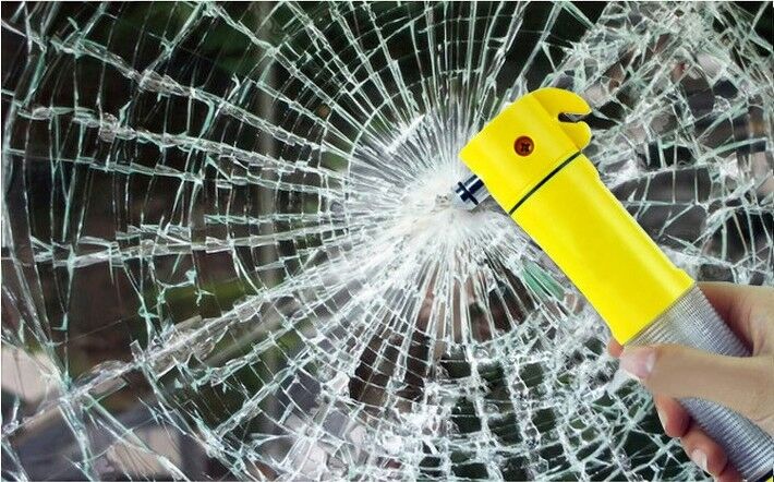 Car Safety life saving Hammer Auto tool With Warnin Flashlight Multi Function