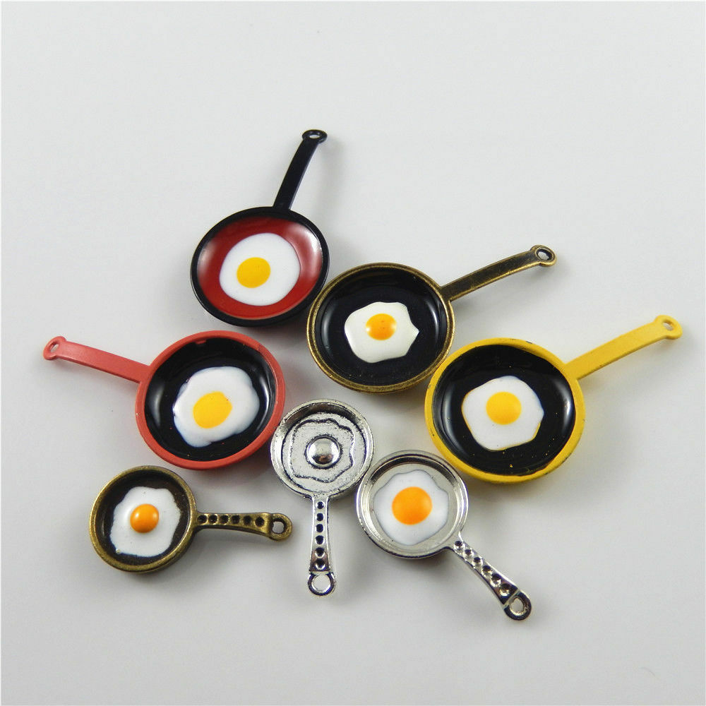 Mixed Colors Enamel Alloy Jewelry Findings Omelette Pan Look Charms Pendants 10x