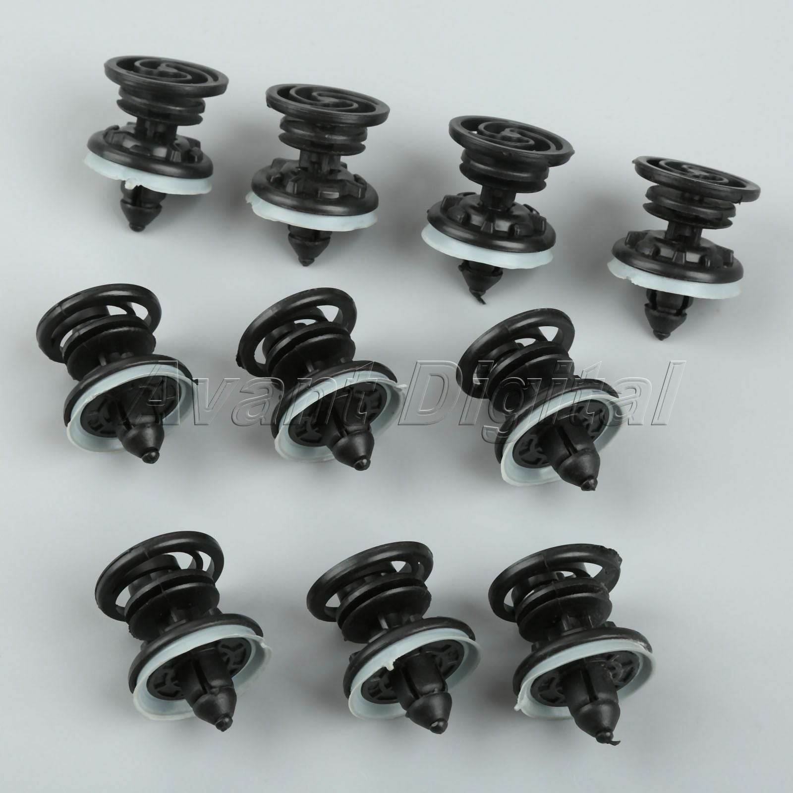 10x Interior Door Card Trim Panel Fastener Clip Transporter For   T5