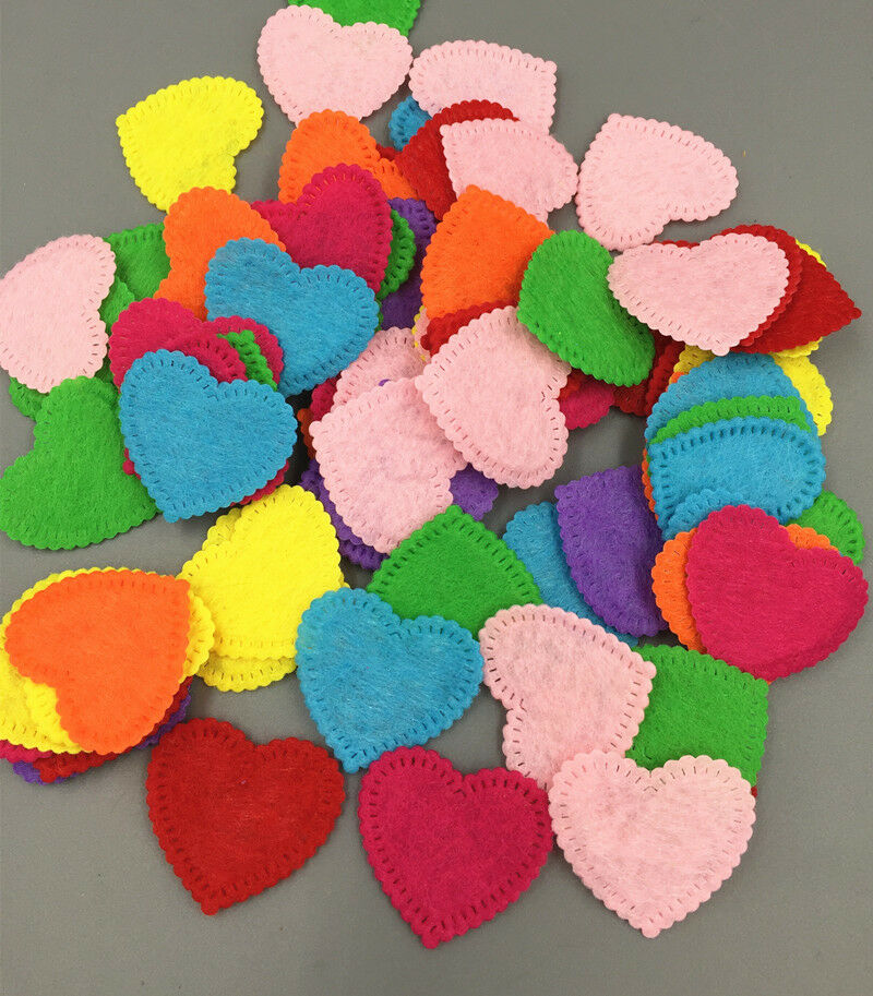 200pcs Mixed Colors Heart-shaped Die Cut Felt Circle Cardmaking decoration 26mm