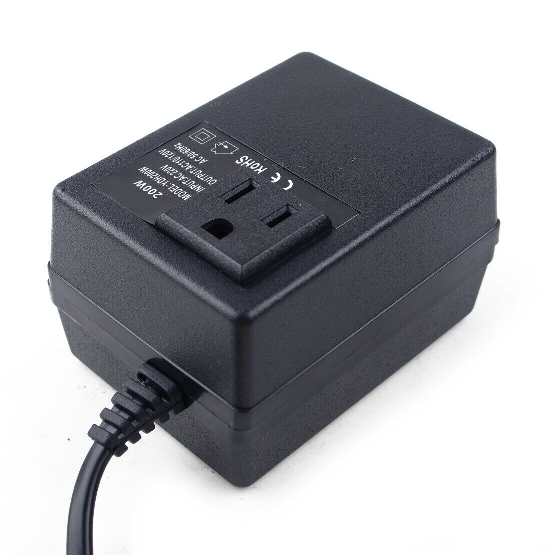 200W Voltage Converter Transfit former AC 220V To 110V Power EU Adapter Black as