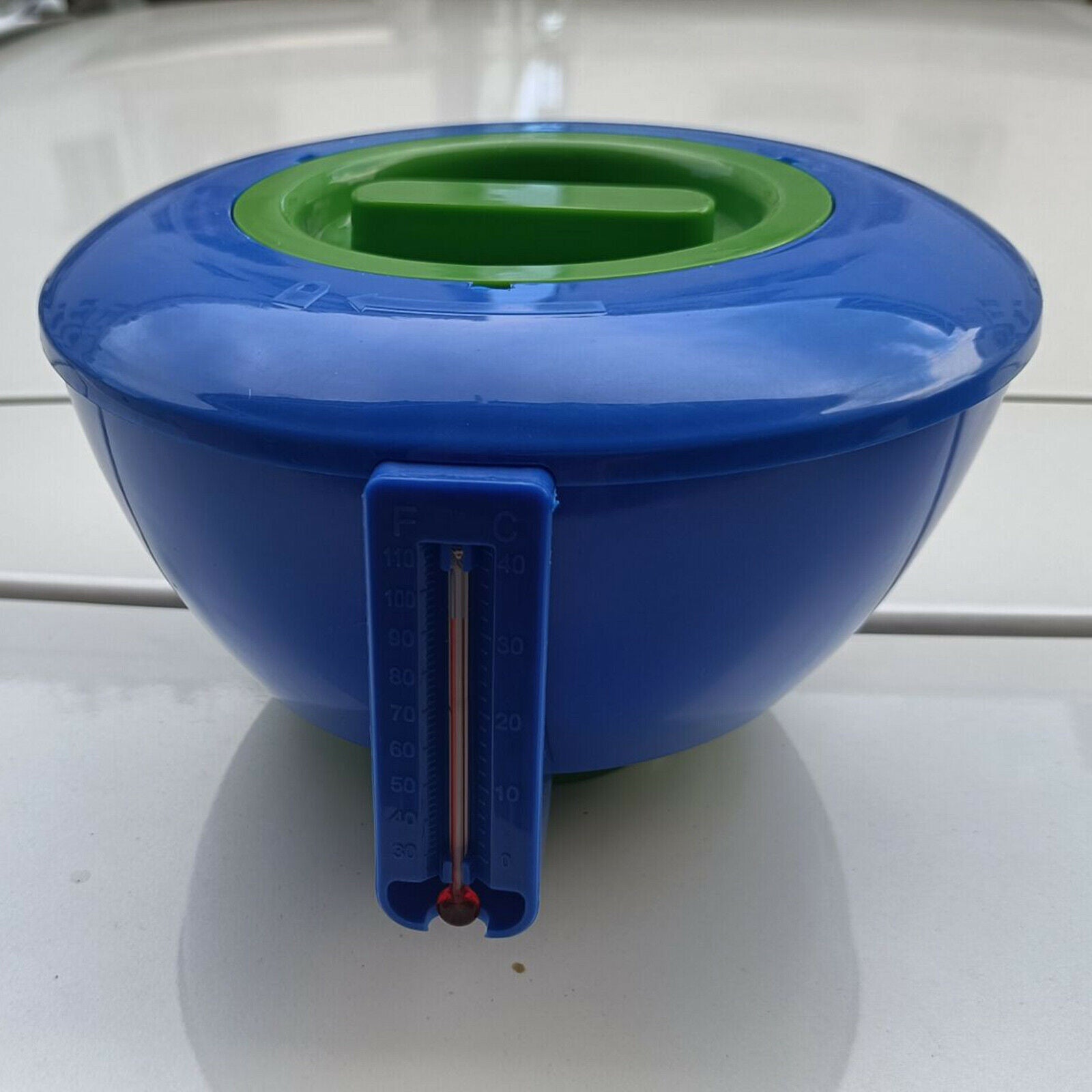 Large Swimming Pool 8 inch Floating Chlorine Dispenser Bromine Tablet Holder