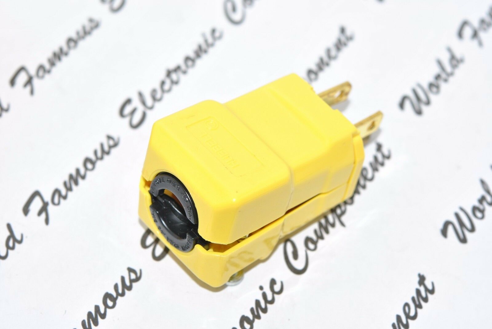 1pcs - HUBBELL HBL5965VY 15A 125V 5-15P Yellow Nylon Straight Plug - NIB
