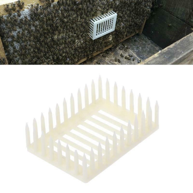 Plastic Queen Marker Cage Clip Bee Catcher Beekeeper Beekeeping Tools Equipment