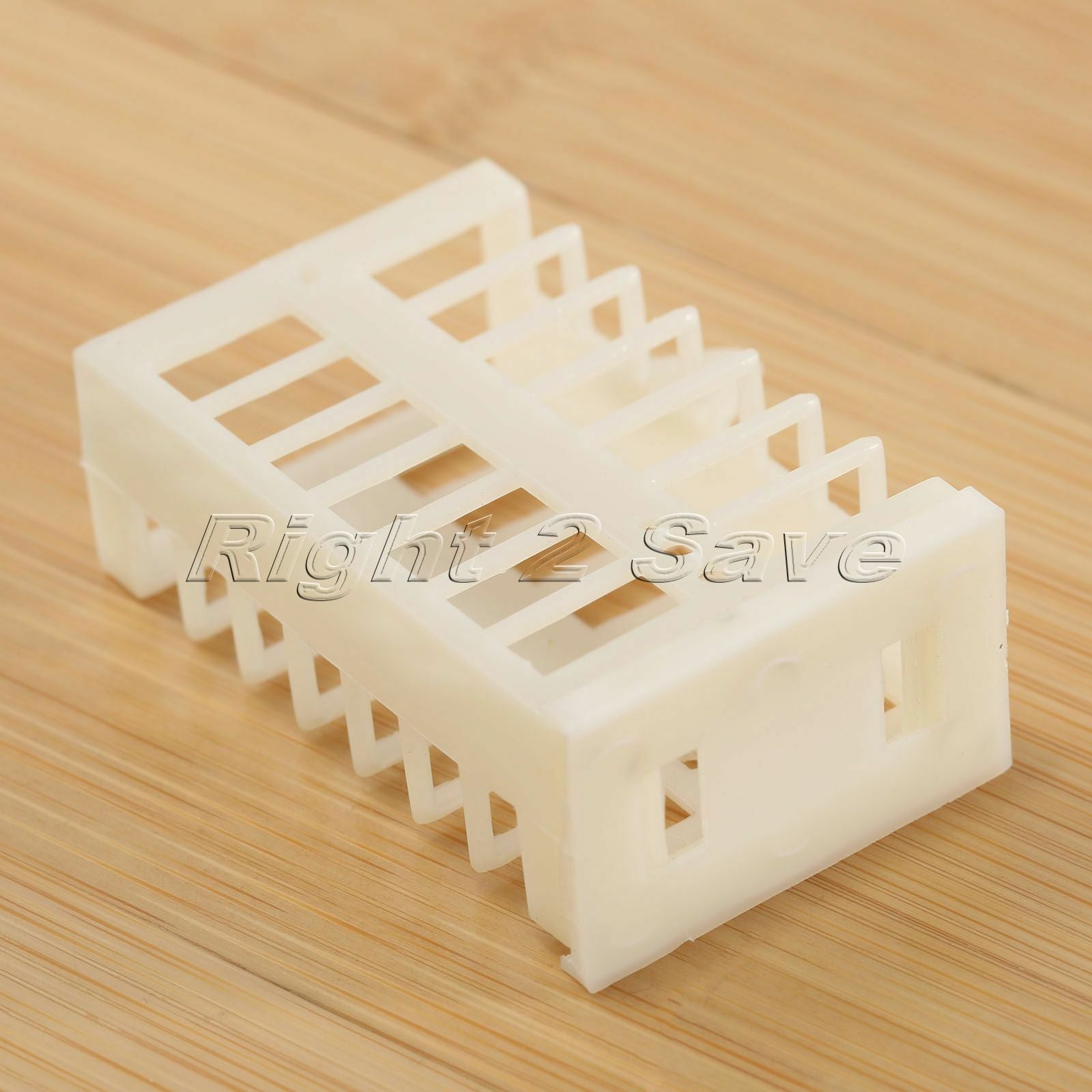 10pcs White Functional Queen Cage Bee Match-box Moving Catcher Beekeeping Tool