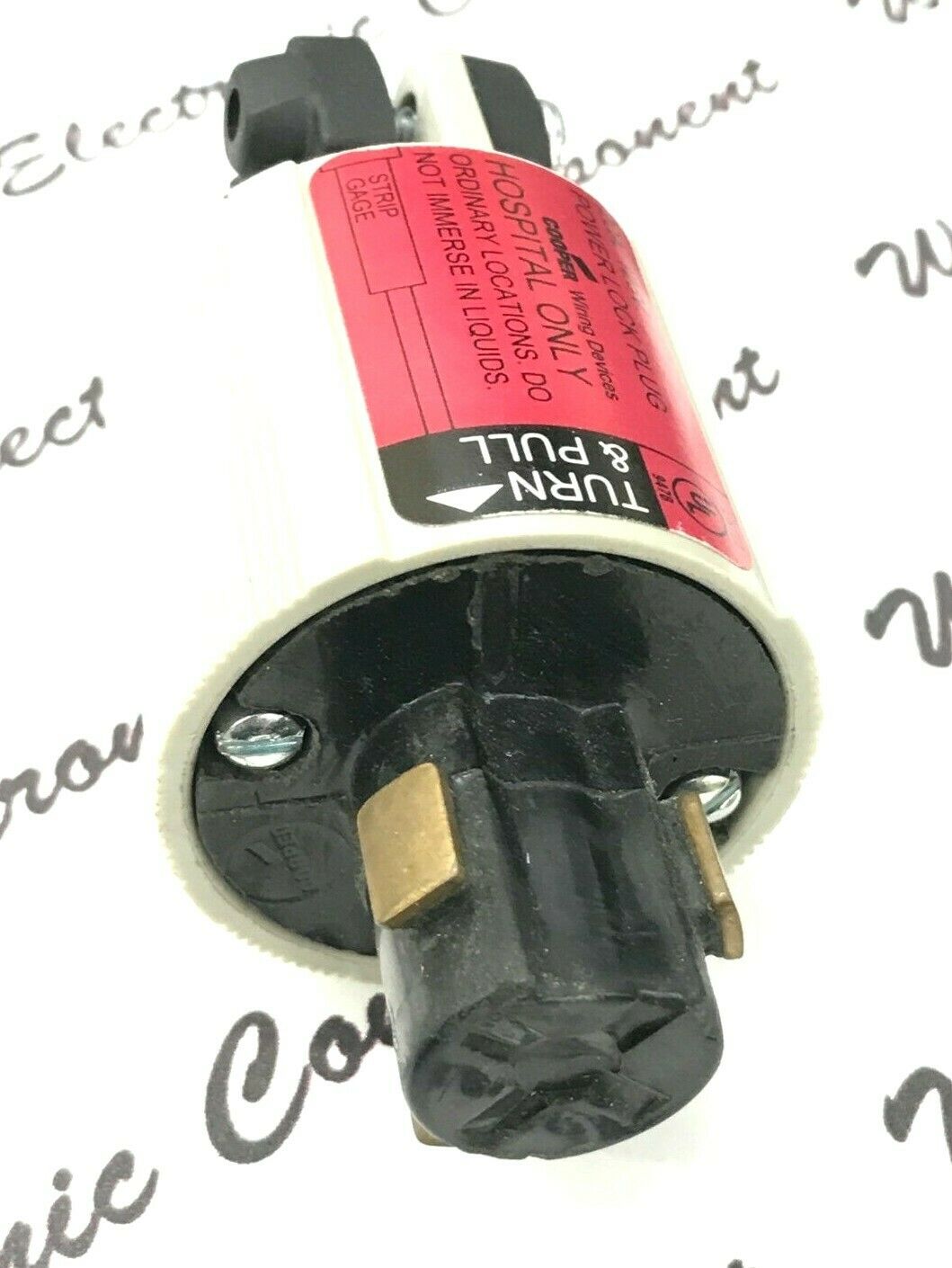 1pcs - COOPER 23056N 20A 125V Power-Lock Locking Plug