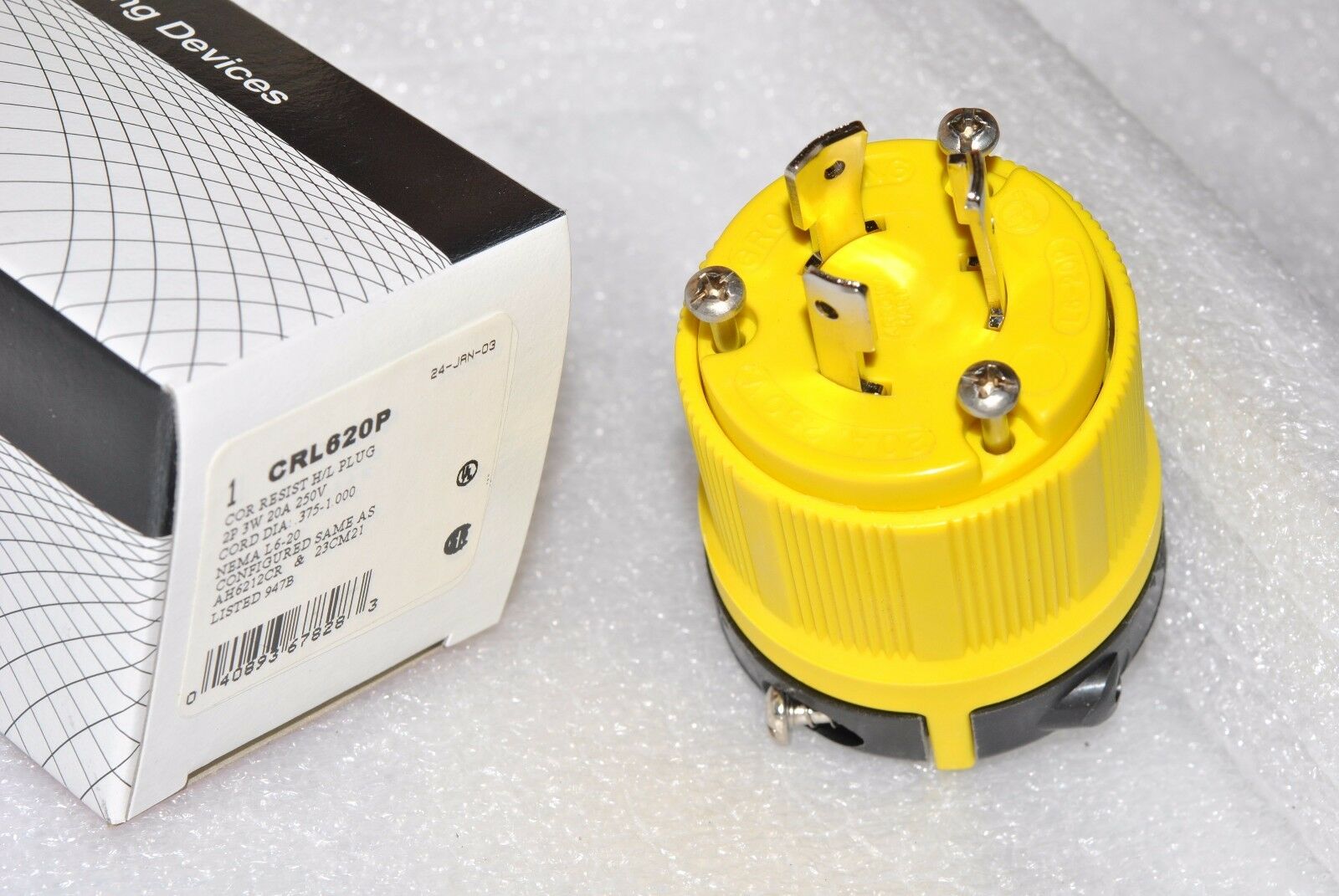 1pcs - COOPER CRL620P NEMA L6-20 20A 250V Twist Hart-Lock Locking Plug