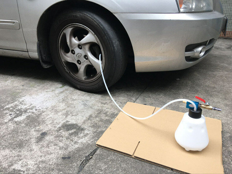 Car Brake Fluid Oil Change Replcement Kit 1.4L Brake Bleeding Pump Emptying Tool