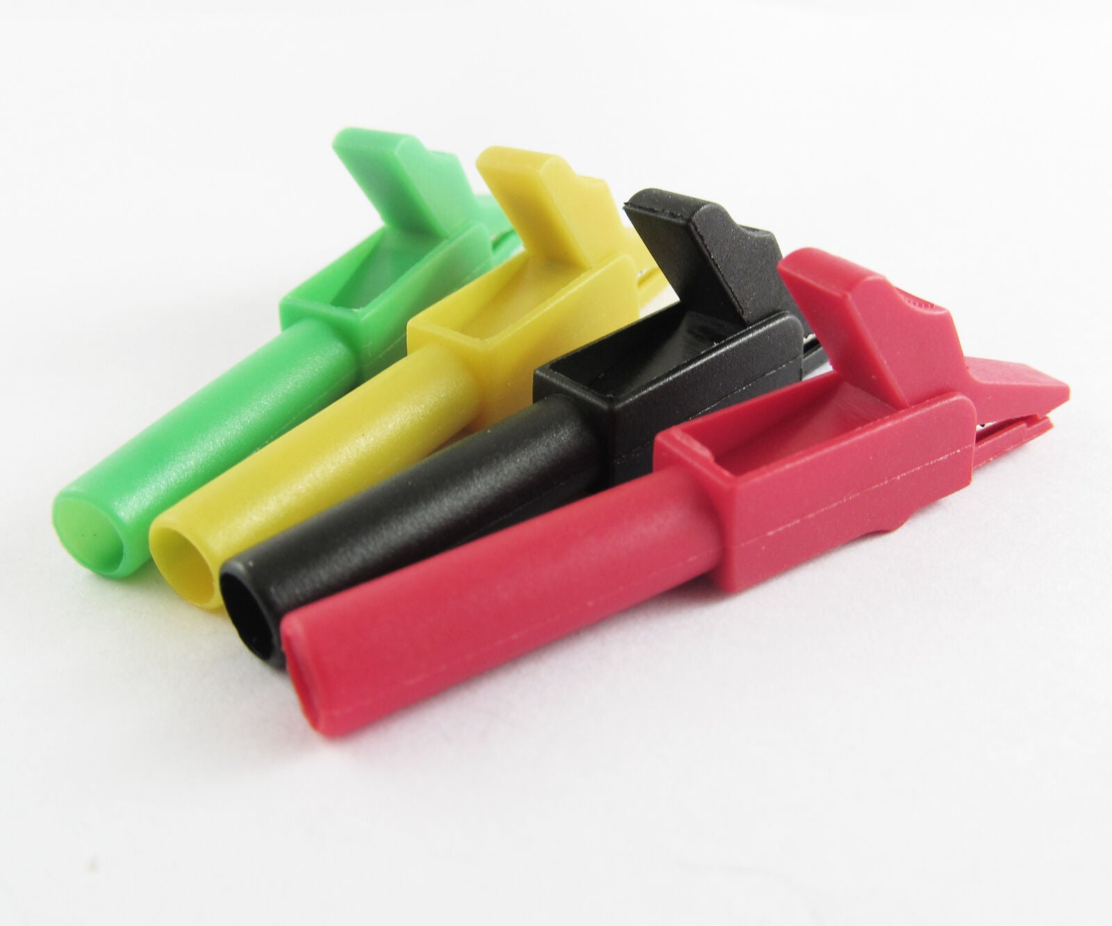 4pcs Full Insulated Alligator Clip to 4mm Banana Female Test Adapter 4 Colors