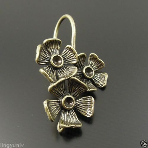 8 pcs Antiqued Bronze Color Brass Hook Earrings 3 Flowers Charm Dangle Earwear