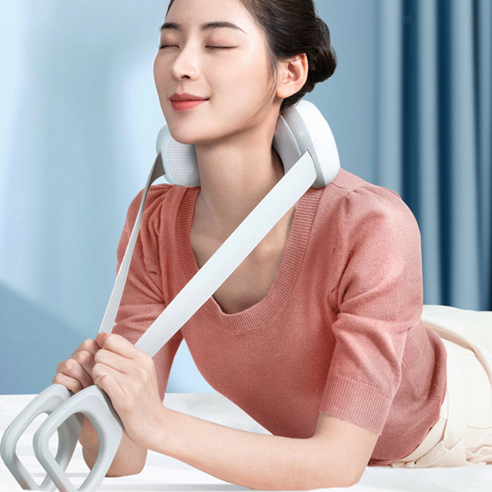 Electric Neck Massager Portable Pain Relief with Heat Cordless Neck Massager