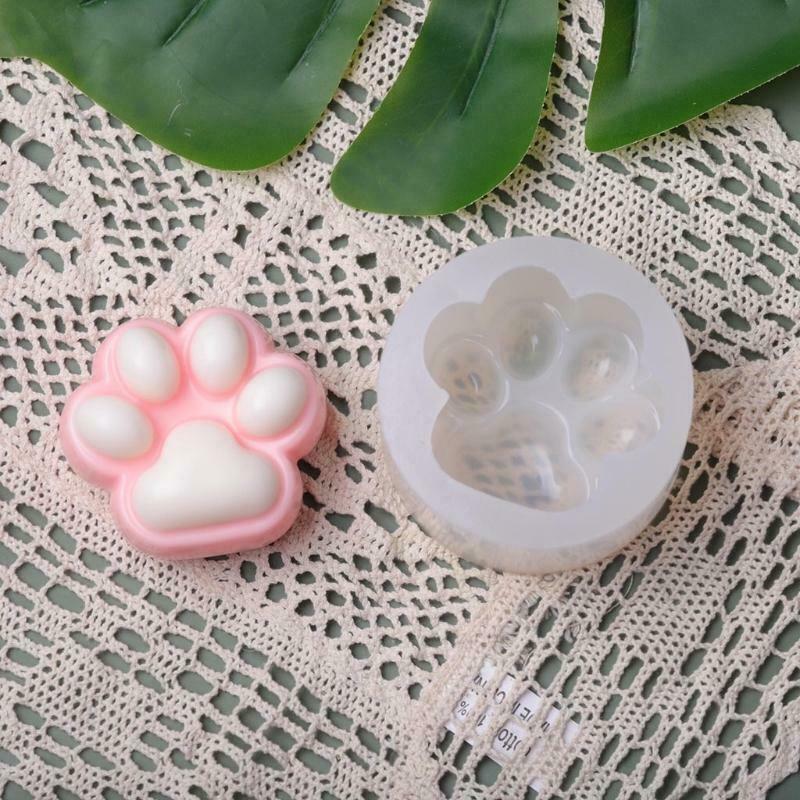 Unique Cat Paw Candle Silicone Mold Creative Handmade Aromatherapy Candle Mould