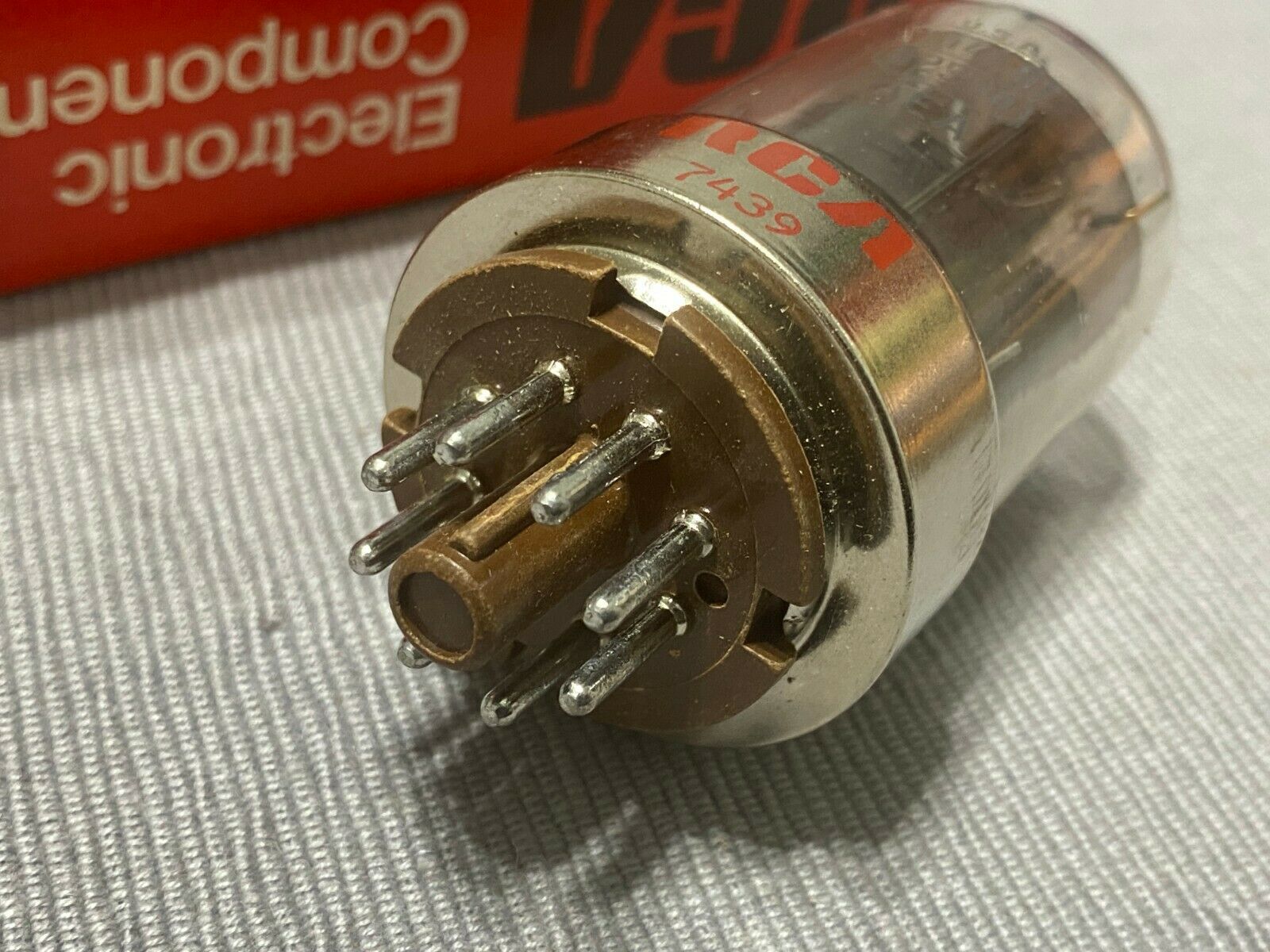 1pcs - RCA 6146B / 8298A Vacuum Tube NOS NIB