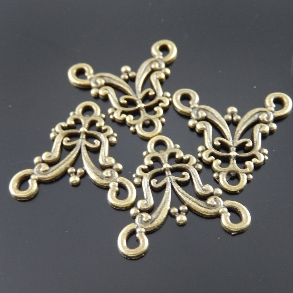 20 pcs Antiqued Bronze Alloy Floral Pendants 16x12mm Jewelry Connectors 31395