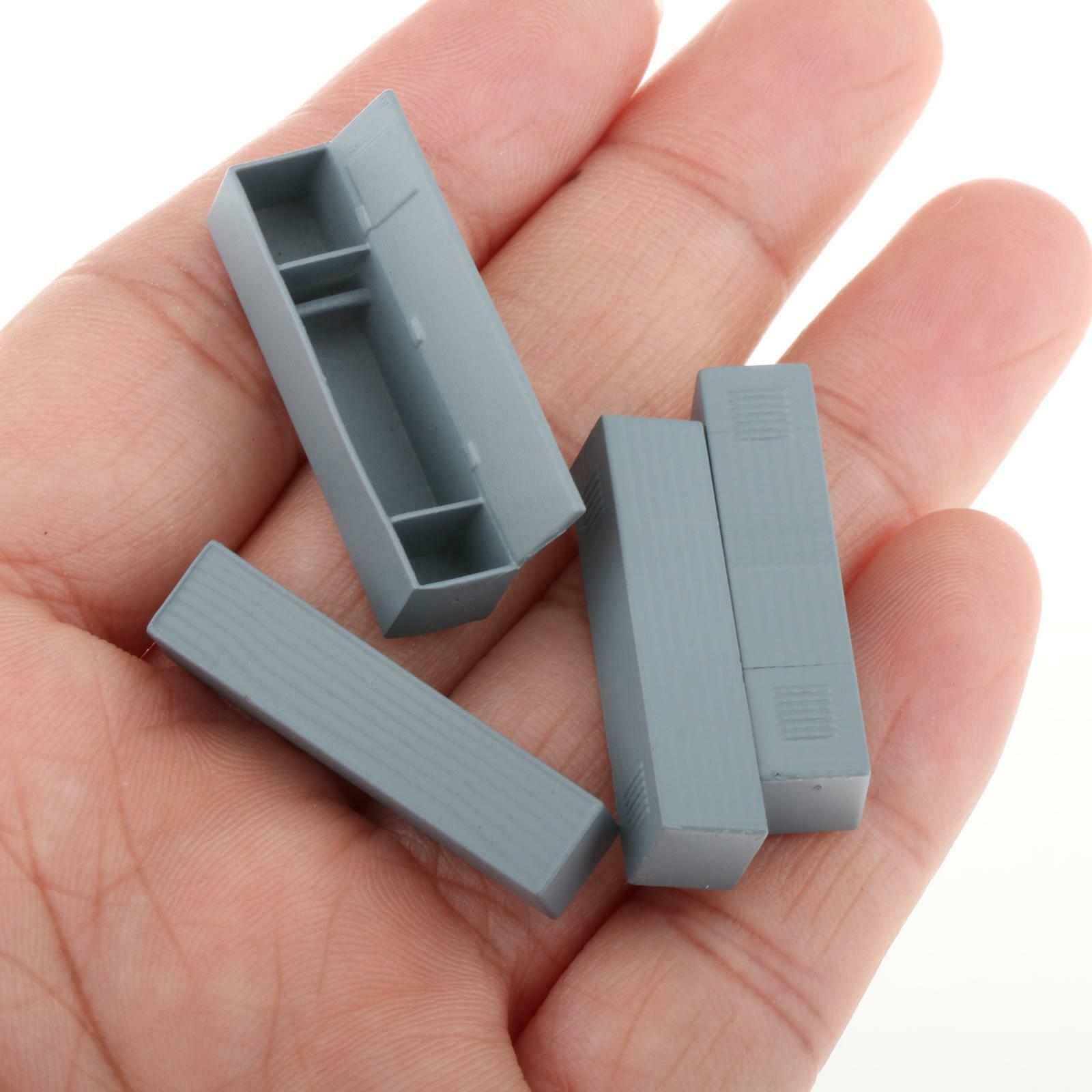 Mini 1/64 Scale Painted Figures Toys Diorama Accessories Girl and Wardrobe