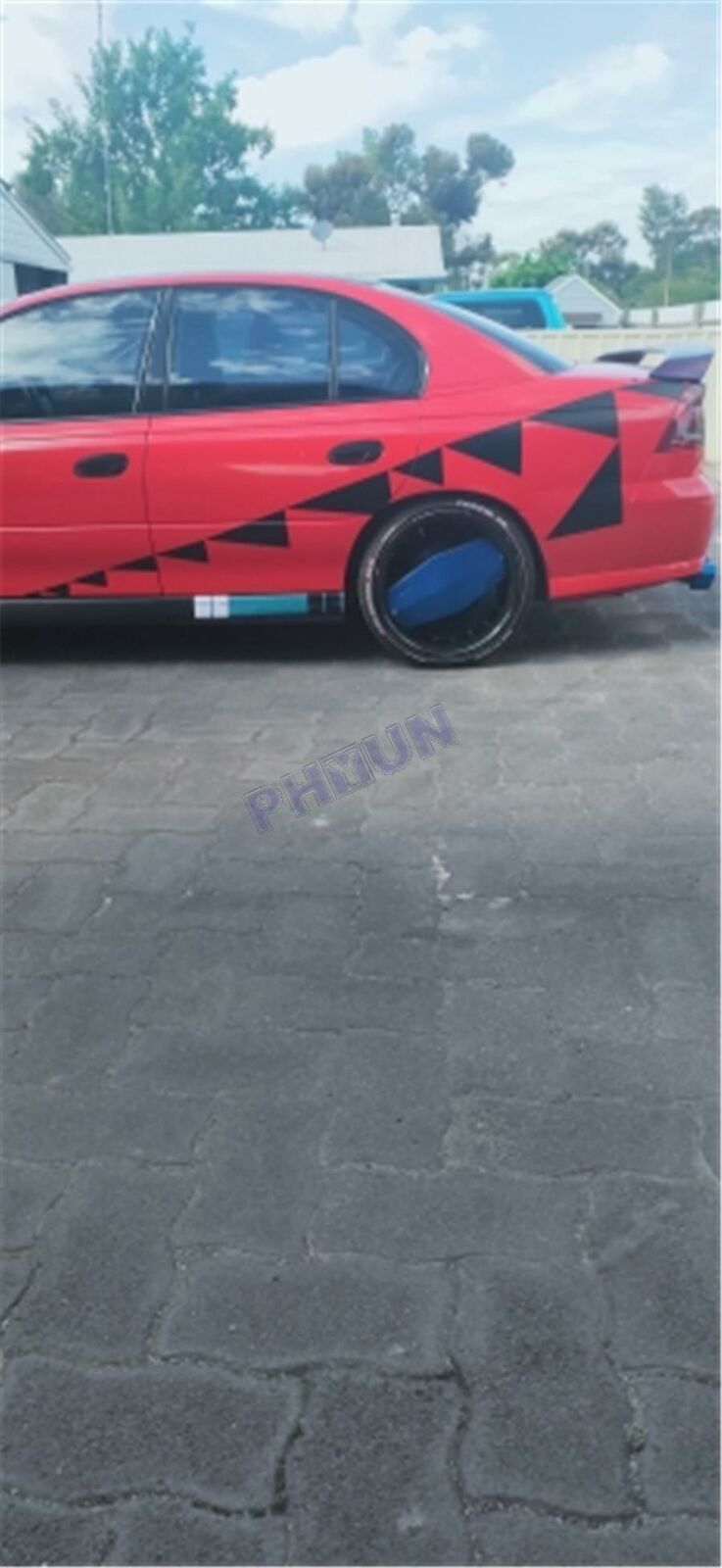 200 x 60cm Car Truck Body Stickers Decals Glossy Black Triangles Look Waterproof