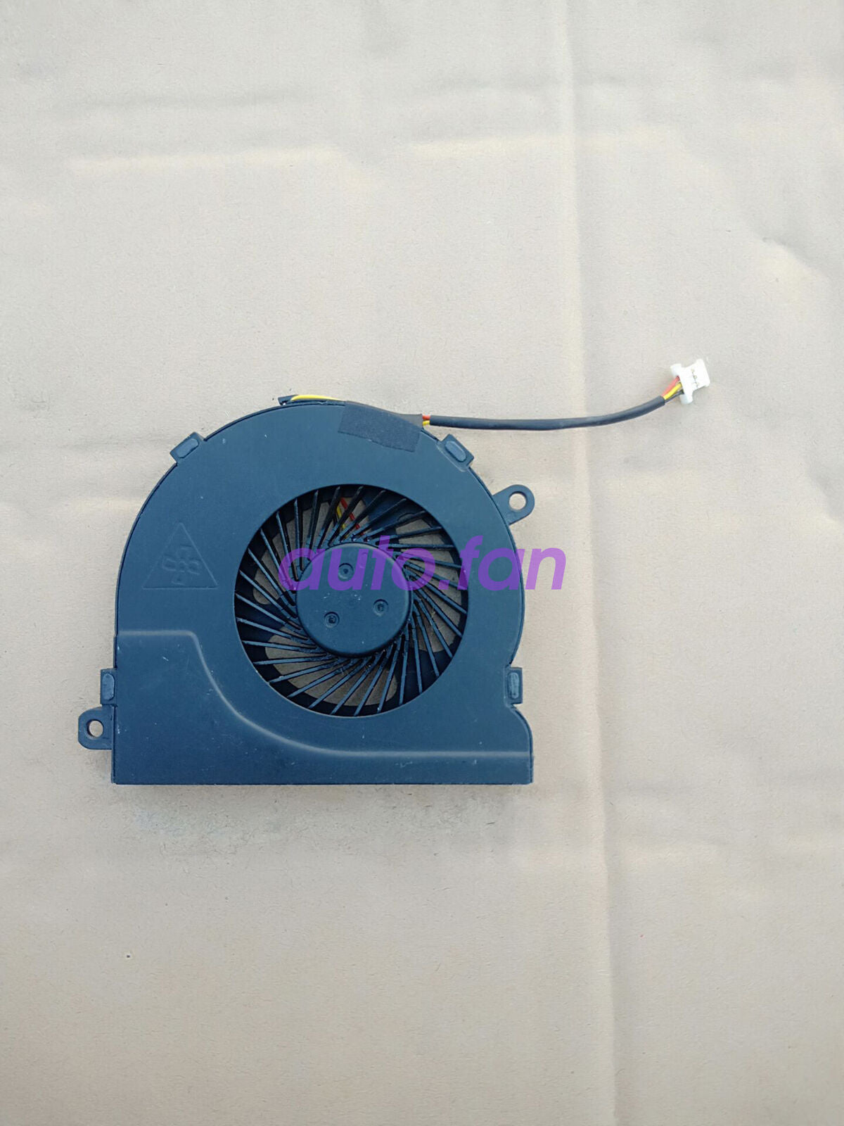 New FN0570-A1033L2AL cooling fan for Inspiron 15 15M 15R 5545 3RRG4 fan