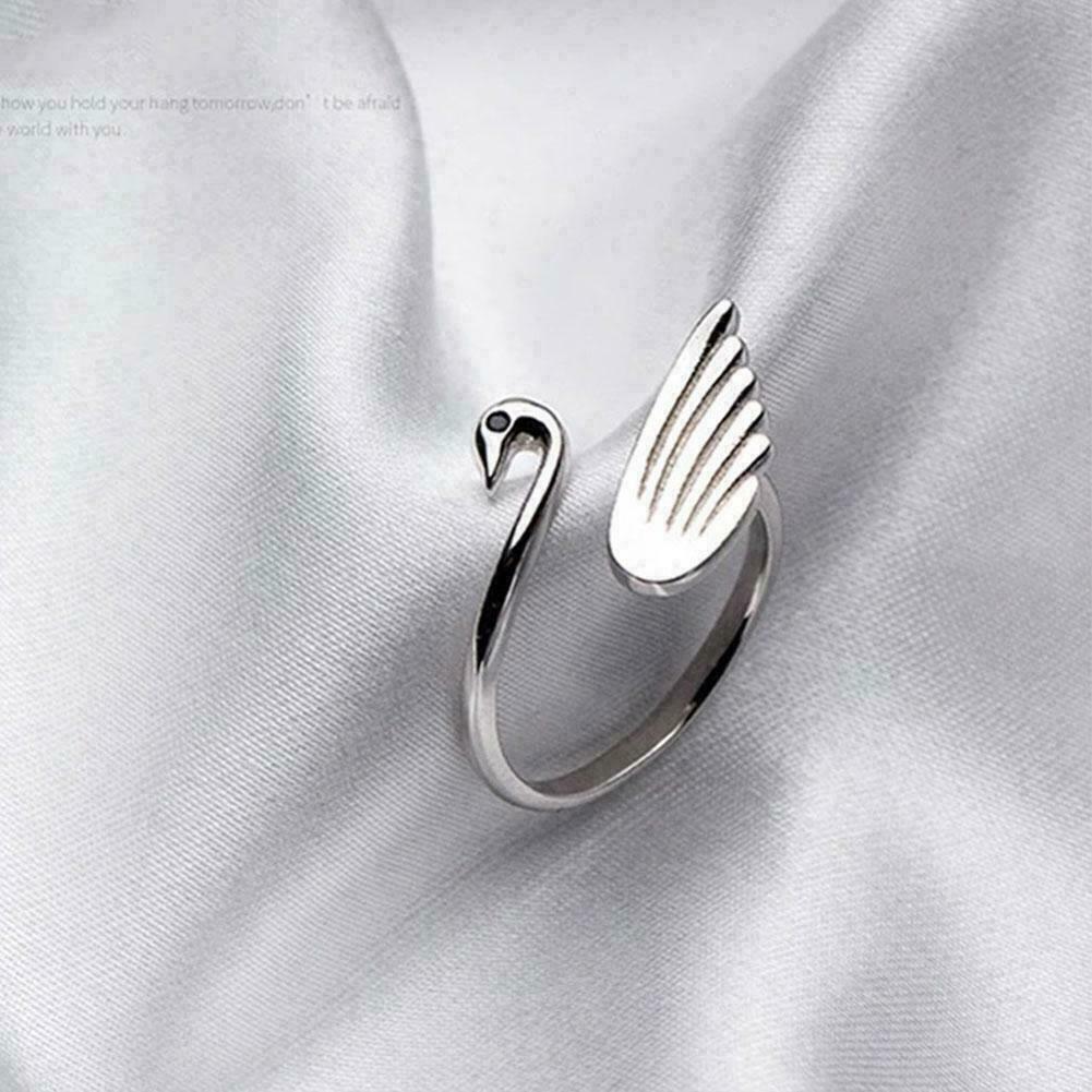 Swan Knitting Loop Crochet Ring Copper Knitting Ring Yarn Thimble Tool