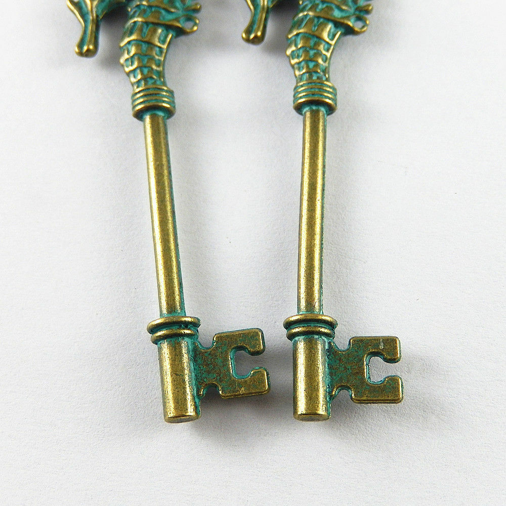 5pcs Green Bronze Alloy 72*20*5mm Seahorse Top Key Charms Pendants Crafts 52161