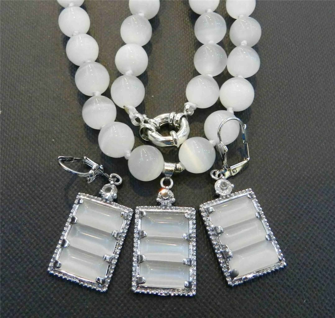 Beautiful White Mexican Opal Round Beads Gems Pendant Necklace Earring Set 18"