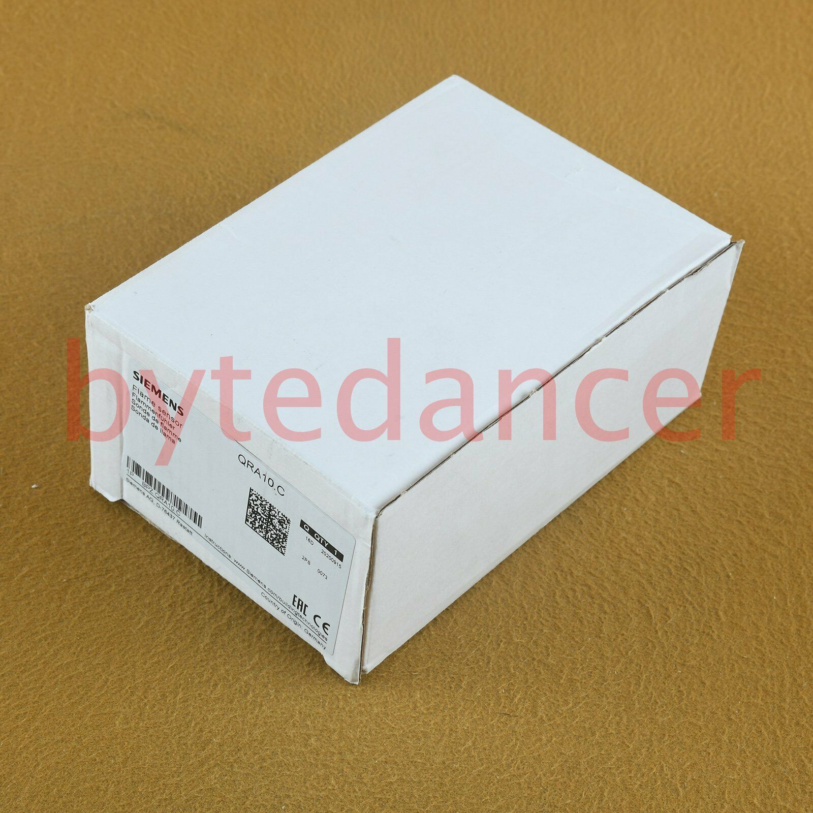 1PC New Flame detector QRA10.C One year warranty Fast  SM9T