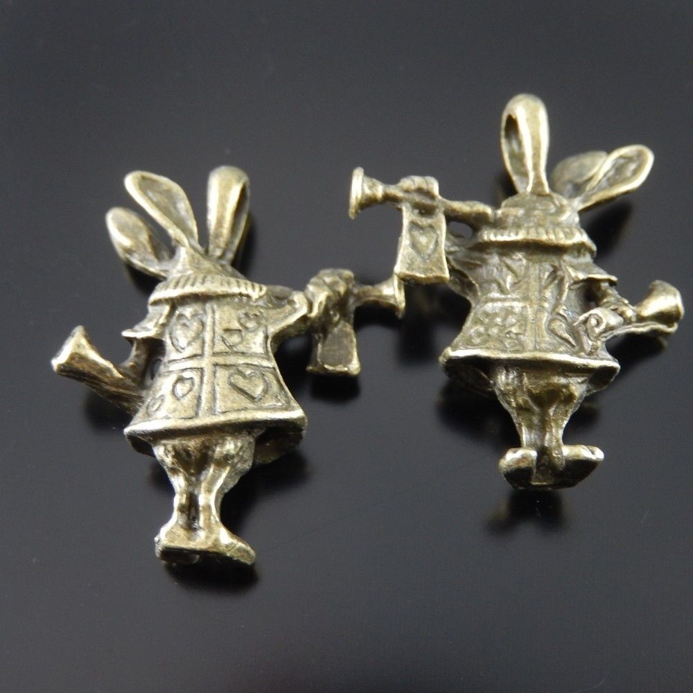 Antiqued Bronze Tone Alice Rabbit Alloy Charm Pendant 22*21mm 12pcs