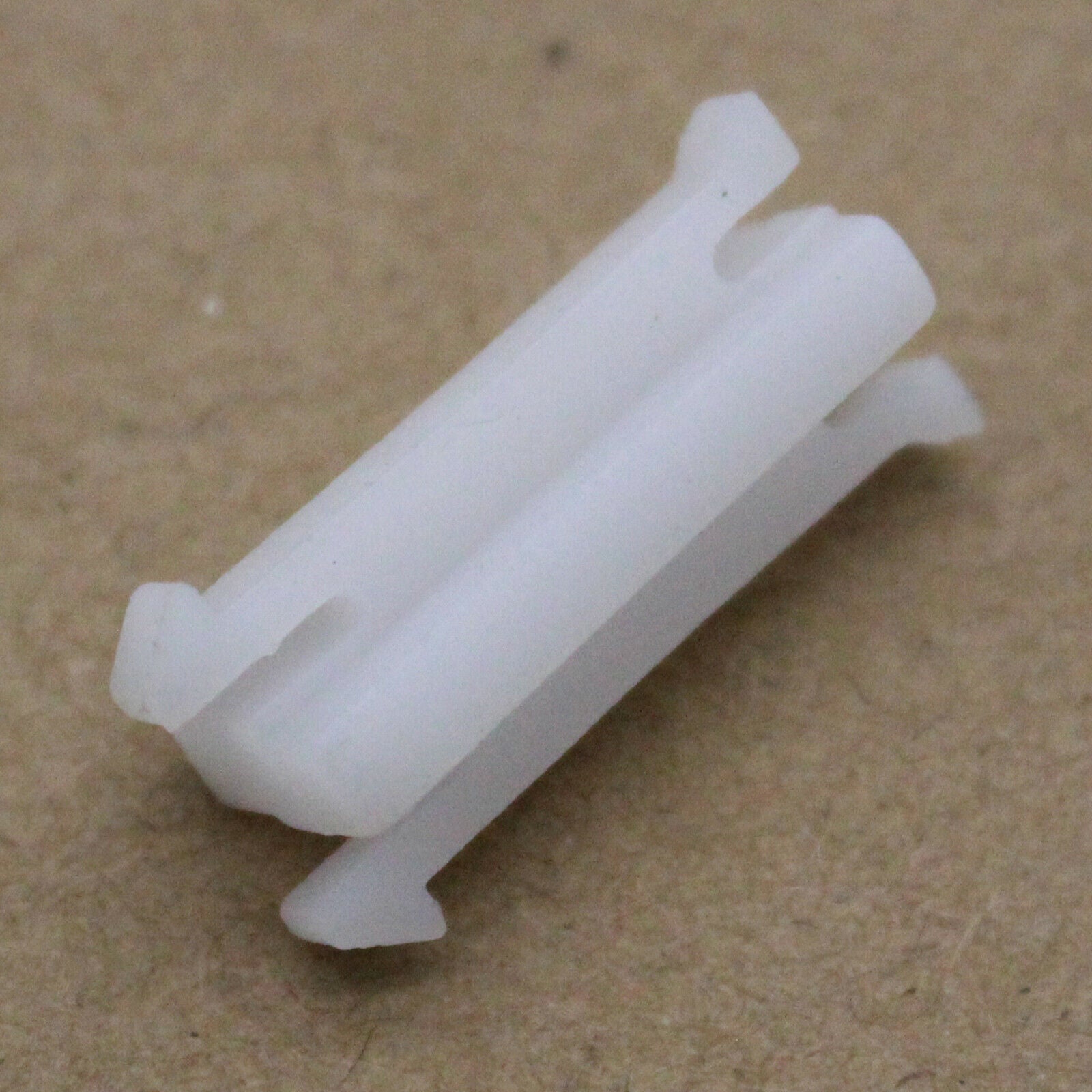 Car Bonnet Lock Catch Cable Clip 4549268 for Ford Focus & C-Max 2004 -2011