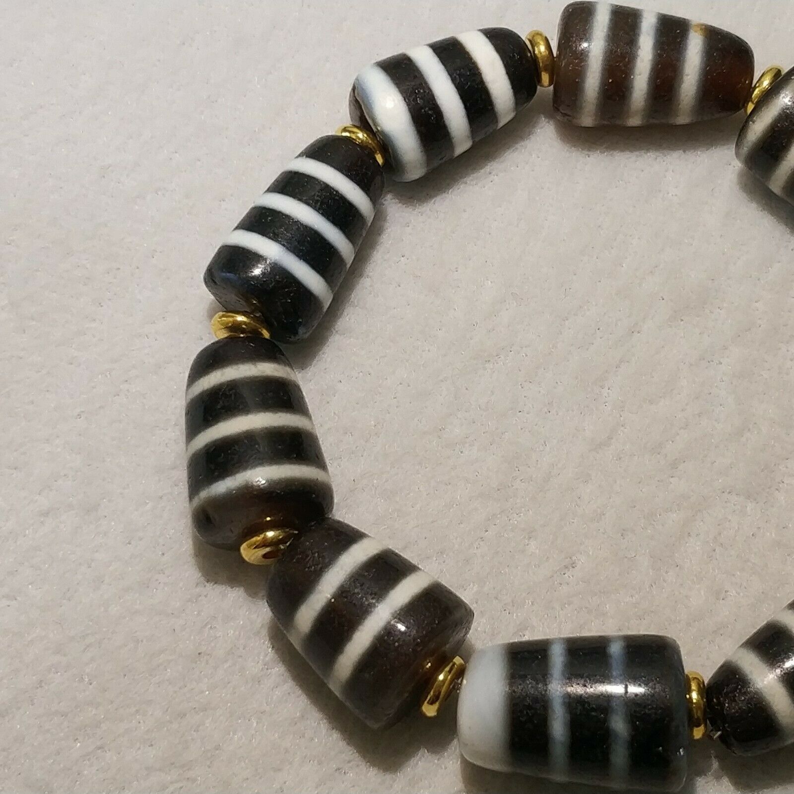 Magic Power Old Tibetan Agate *Multiple Stripes* Broken Dzi Beads Bracelet CH640