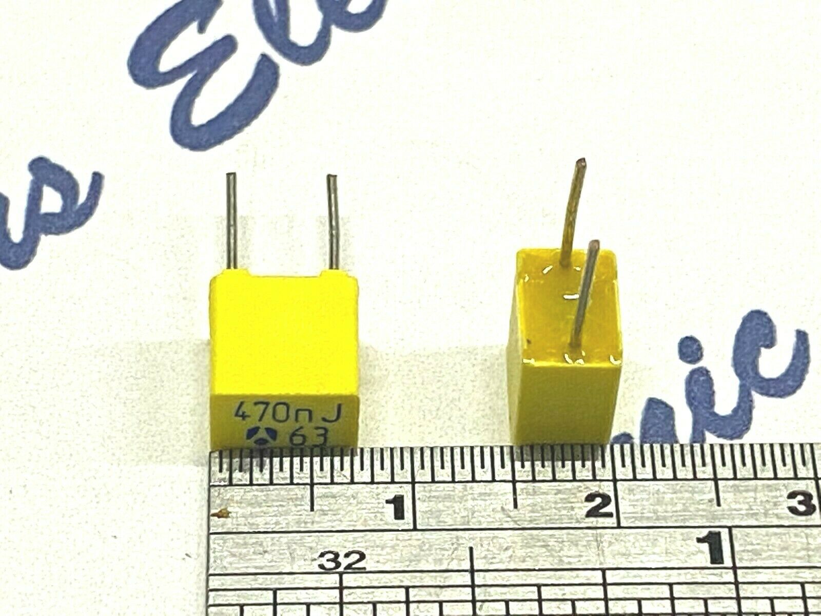 50pcs - THOMSON MKT 0.47uF (0.47µF 470nF) 63V 5% pitch:5mm Capacitor NOS