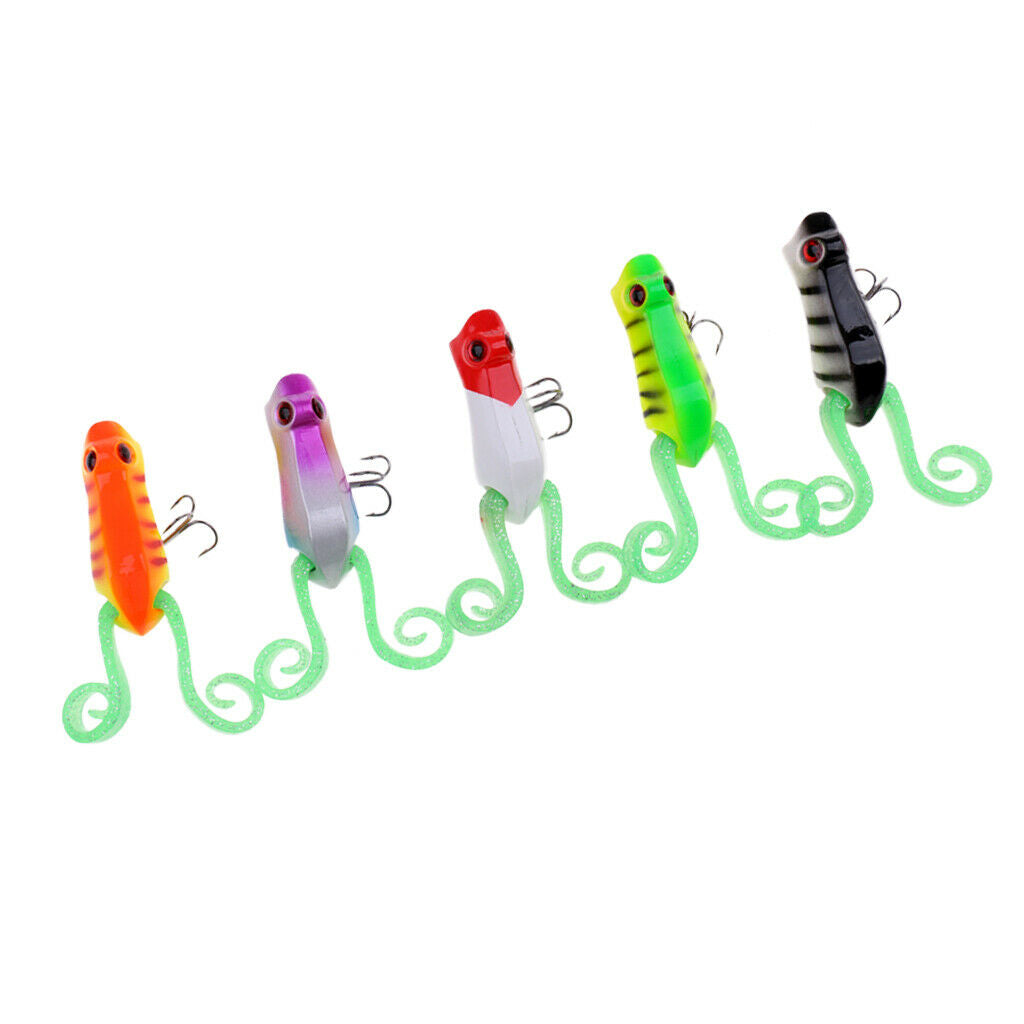 5 Pieces Fishing Lures Crankbaits Hooks Artificial Soft Bait Tackle