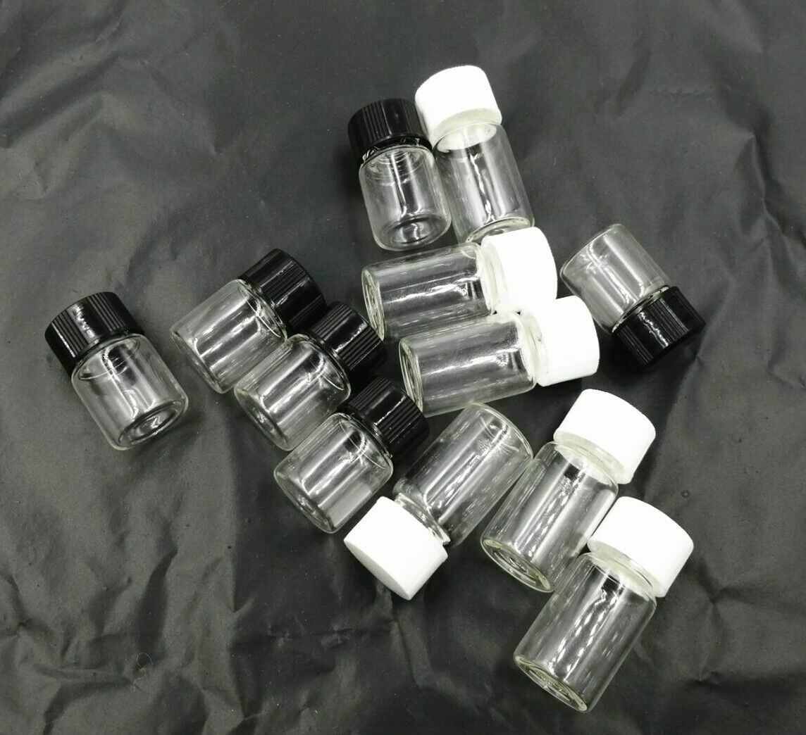 New 20pcs Small Bottle 2ml Clear Glass Bottles Vials with Plastic Lid 16*31mm