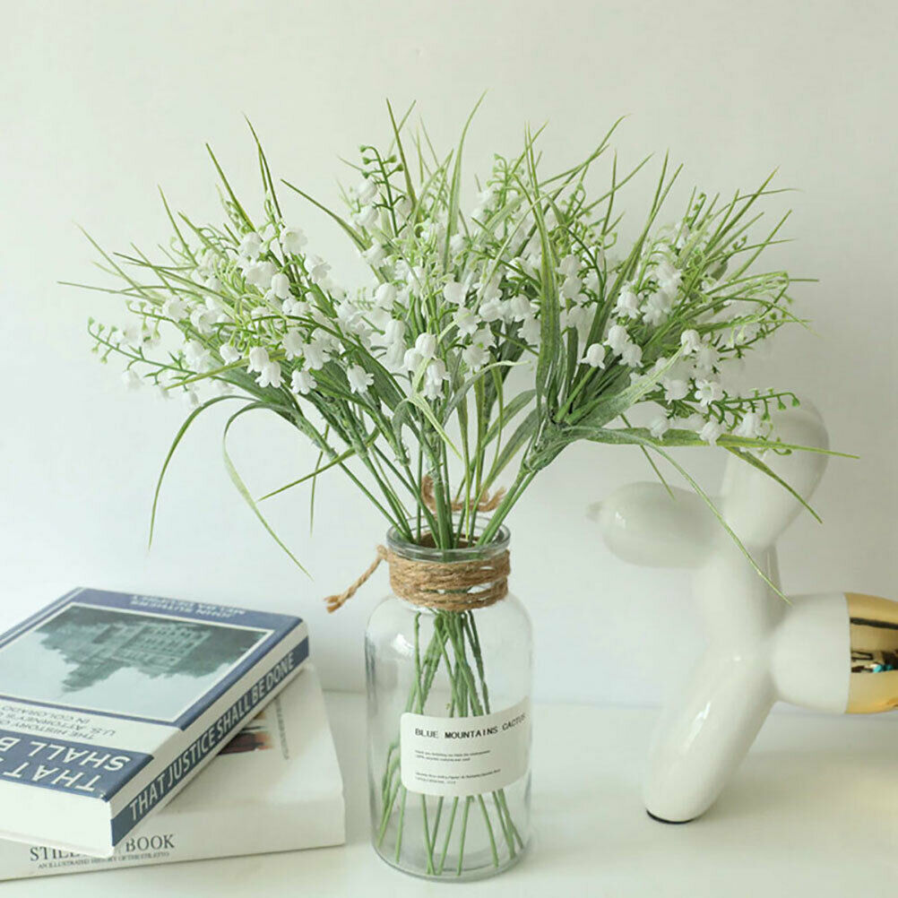 Wedding ornaments with simulated flowers of Campanula campanula.l8