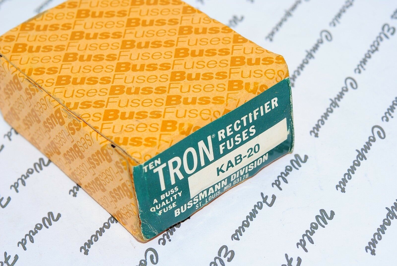 1pcs - BUSSMANN KAB-20 20A 20Amp TRON Rectifier Fuse