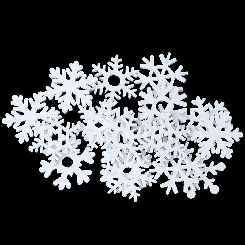 50pcs Snowflakes Decoration Christmas Ornaments Wooden Mix Shape White Pendants