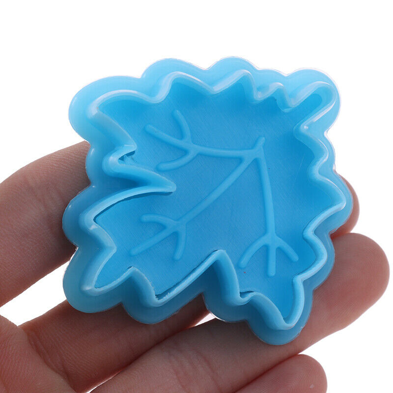 4Pcs/set Cookie Cutter Kit DIY Fall Maple Leaf Cake Mold Flower Plungers .l8