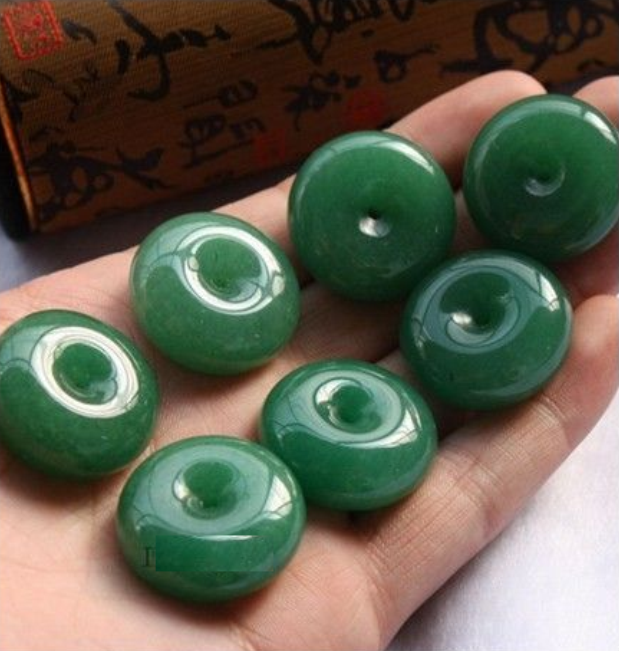 Fine Fashion Retro Green 100% Natural Jade Pendant Necklace Safety buckle
