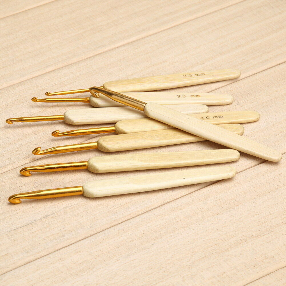 8pcs 8 sizes Bamboo handle Golden Aluminum Crochet Hooks Needles 2.5mm-6mm A#S
