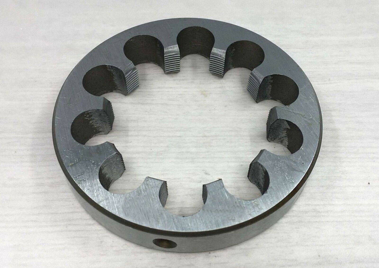 M105 x 2.0mm Pitch Metric Right hand Die [Die/1]