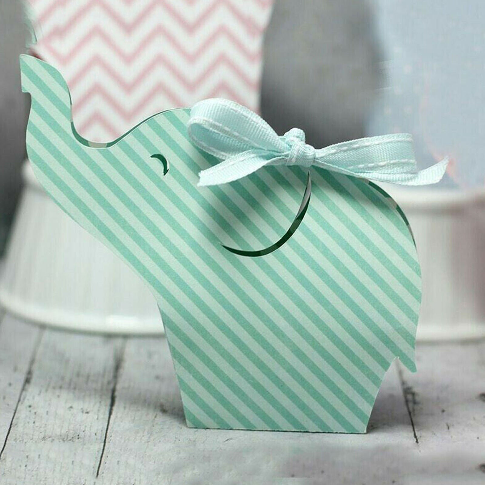 Punching Template Elephant Box for The Big Shot Elephant Greeting Card