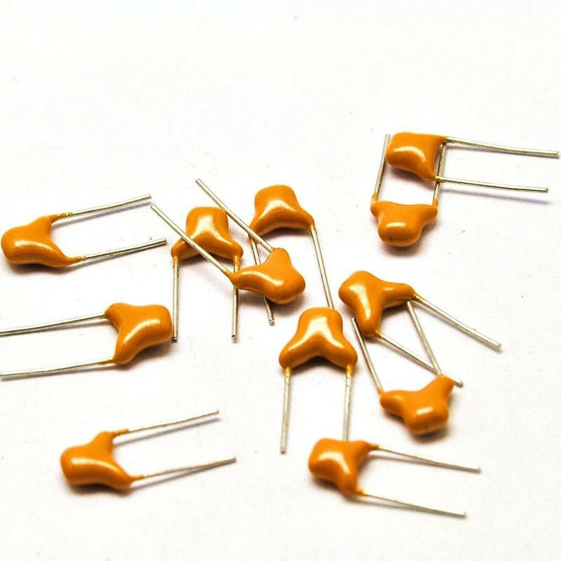 50Pcs NEW 1uF 105 50V Monolithic Ceramic Chip Capacitor
