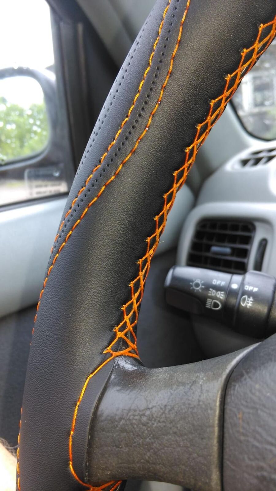 Black+Orange Line Fiber Leather Anti-Slip Car Steering Wheel Cover Protect Case