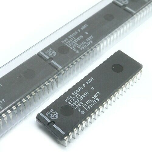 [1pcs] MAB8049HP-A251 8Bit UPC NMOS ICs DIP40