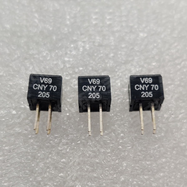 2PCS  OPTO SENSOR VISHAY/TELEFUNKEN(TFK) DIP-4 CNY70