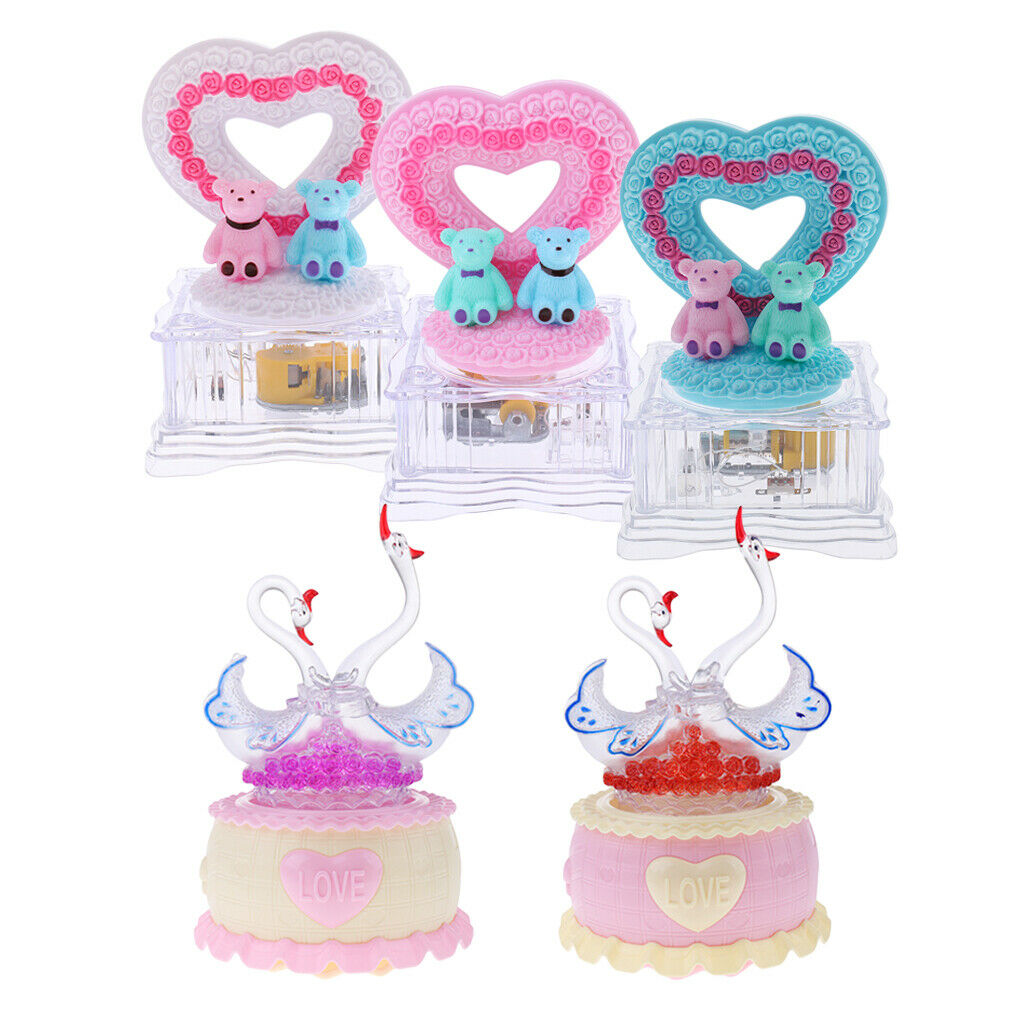 Collect Couple Bear Music Box Rotating LED Lighting Wind Up White Heart Gift