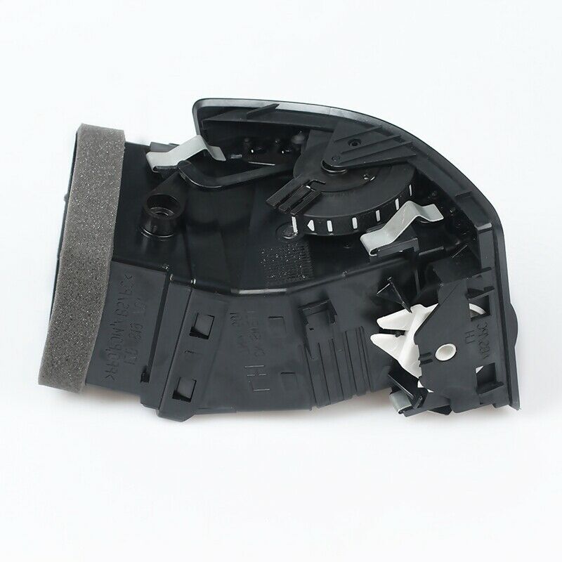 1ZD819701 1ZD819702 Front Dashboard Air Outlet Vent for Skoda Octavia 2004-2R8M1