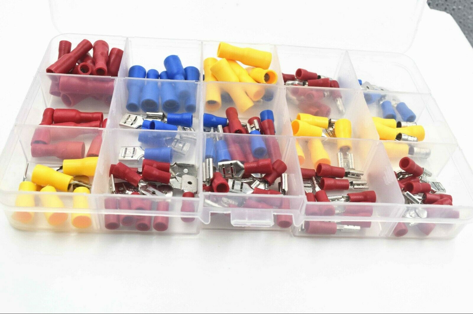120PCS Assorted Crimp Spade Terminal Insulated Electrical Wire Connector Kit Set