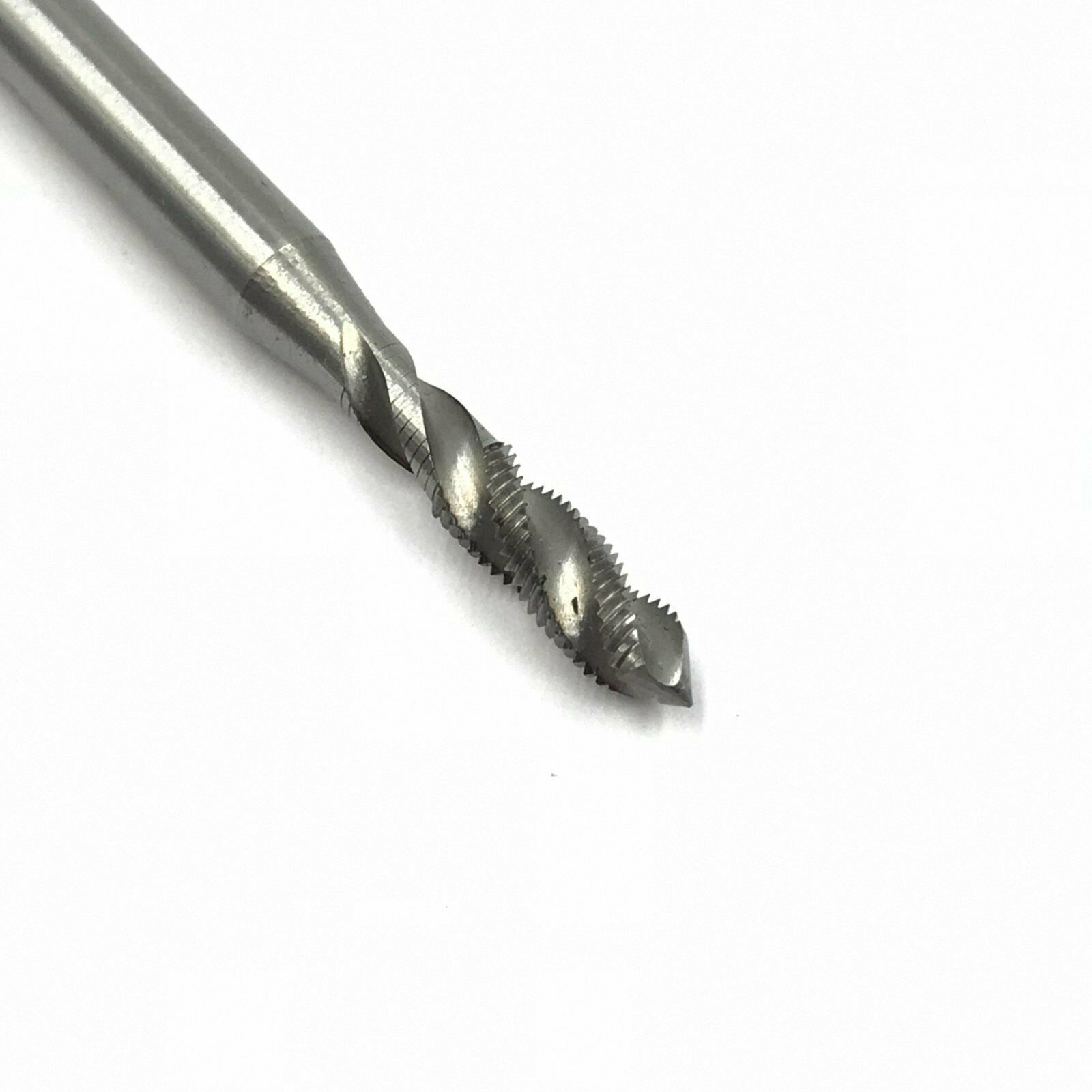 1 of M6mm x 1.0mm Metric HSS Spiral Right hand Tap [Tap/1]
