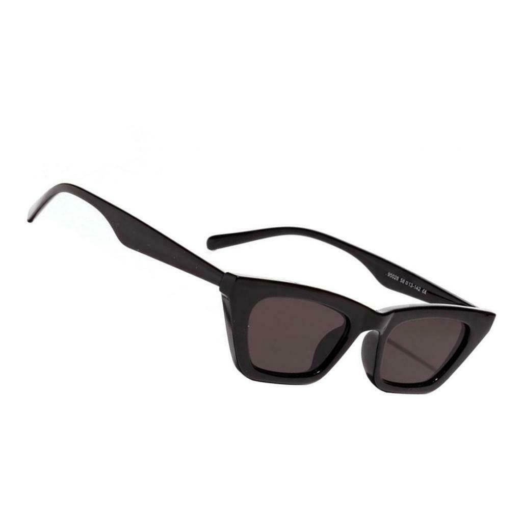 Retro Square sunglasses with UV protection