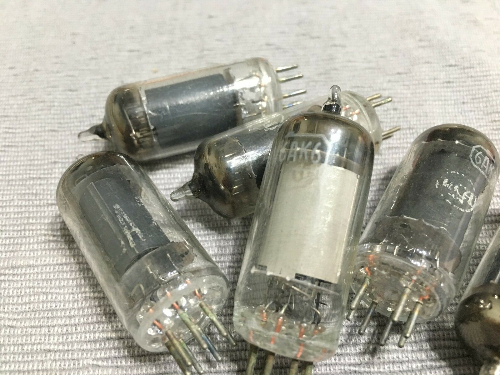 10pcs - 6AK6 Mixed Brands (NO Chinese) Vacuum tube