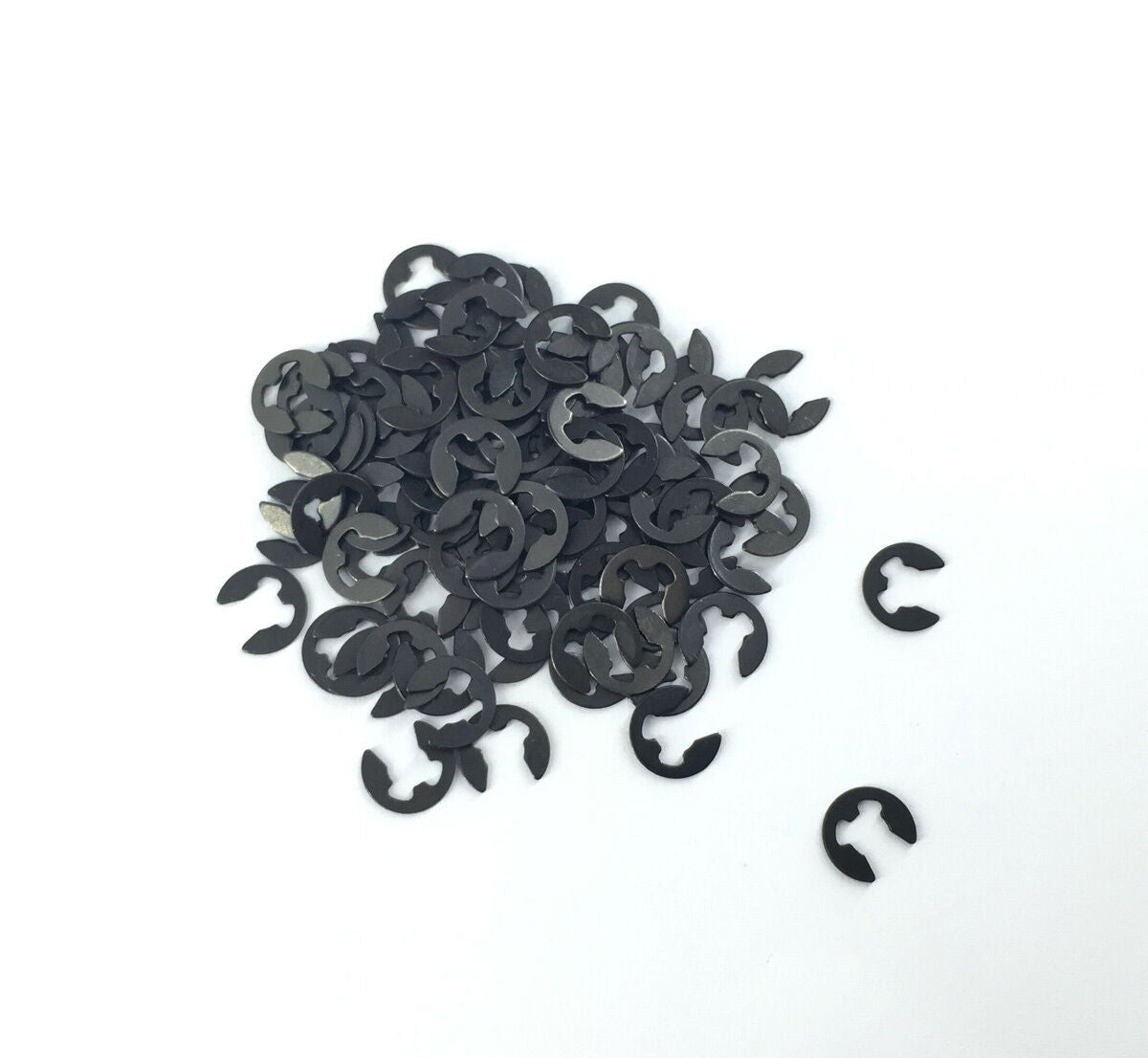 100pcs Stainless Steel 4mm E-Clip / Snap Ring / Circlip [M_M_S]